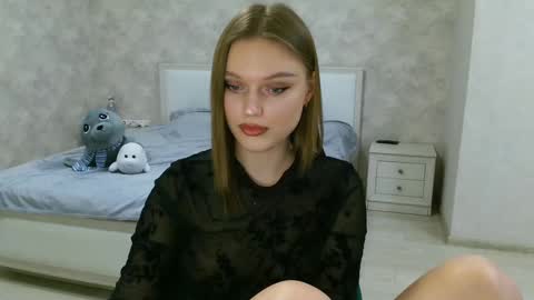 OneGoddess online show from January 13, 3:36 pm