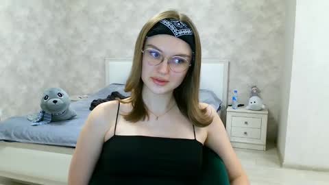 OneGoddess online show from January 30, 5:39 pm