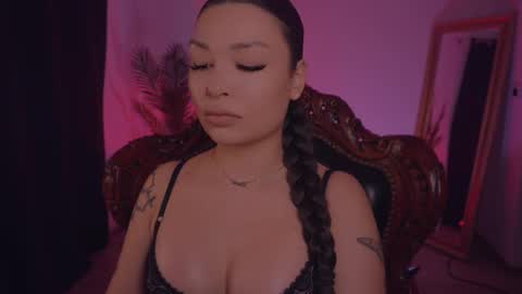 LUXXANDRA online show from February 26, 6:19 am