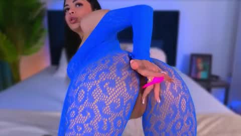 Michelle online show from February 27, 7:35 pm