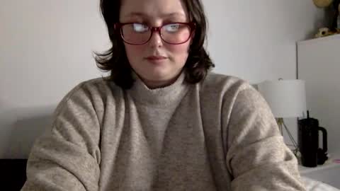 missmistressmal online show from April 23, 12:52 am