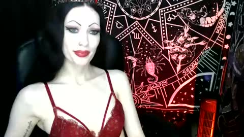 MissMoonDoll online show from January 8, 4:12 am