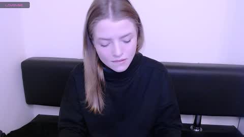 Olivia online show from December 11, 9:19 am