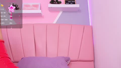 Luna online show from February 5, 7:10 pm