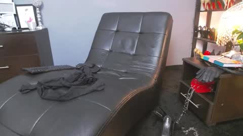 Miss Von Tease online show from February 22, 6:48 pm