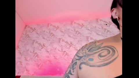 Pau OFmissweetpeach online show from September 20, 4:22 am