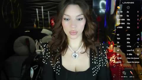 Darsy online show from March 6, 2:12 pm