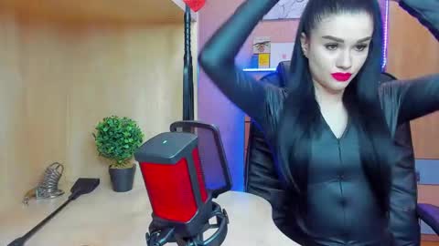 Mistress Kristi online show from February 3, 6:39 pm