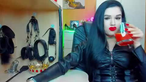 Mistress Kristi online show from September 30, 8:24 pm