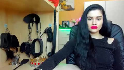 Mistress Kristi online show from April 10, 9:54 pm