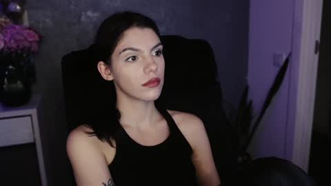 Miss Rochelle online show from December 11, 1:47 am