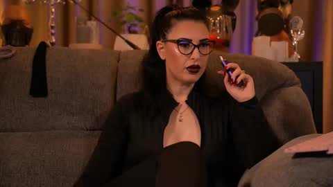 Mistress Kelly online show from October 27, 12:39 am