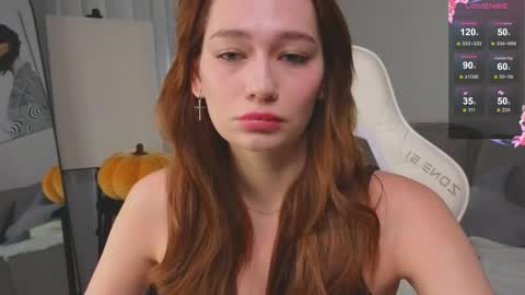 misty_roseee online show from October 4, 2:43 pm