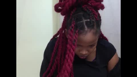 misty_shee online show from April 4, 6:18 pm