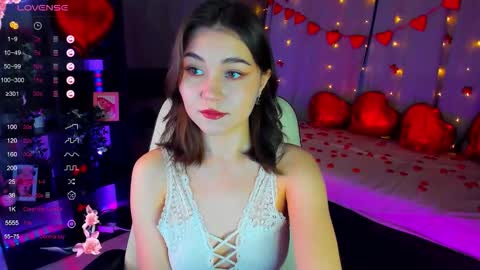 mistylovia online show from February 17, 9:19 am