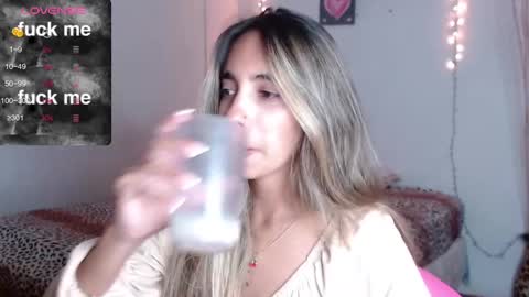 mitchwilson1 online show from October 1, 10:37 pm