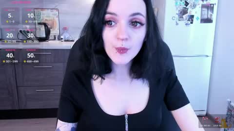 lina. online show from June 2, 7:09 am