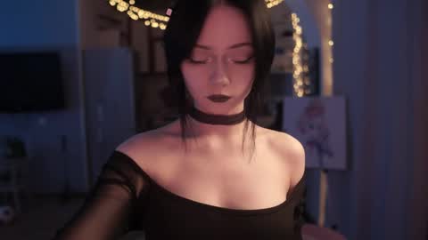 Yuka online show from April 11, 5:38 pm