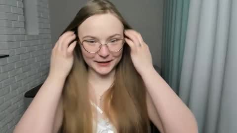 Miya online show from January 12, 10:34 am