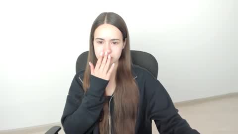 Beata online show from December 5, 6:55 pm