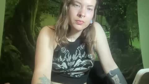 Misty online show from April 8, 2:46 am