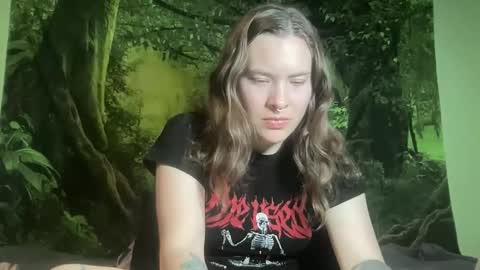 Misty online show from April 18, 4:15 am