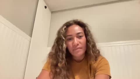 moana_mack9 online show from July 21, 5:19 am