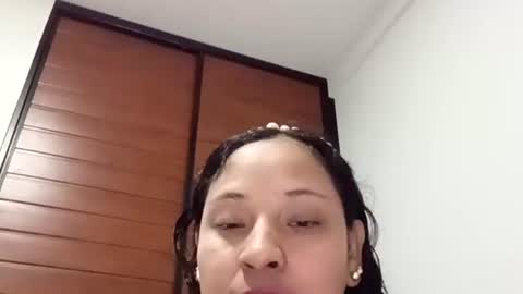 Sarah online show from May 15, 11:46 am