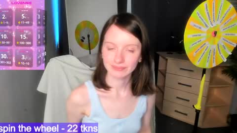 mollie_blush online show from May 21, 3:32 pm