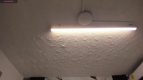 Hey Guys  Im Mollie online show from March 10, 12:09 pm