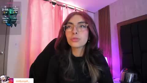 Molly online show from June 11, 4:15 pm