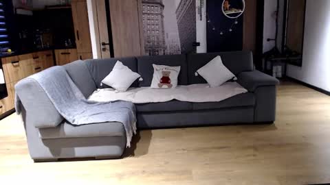 Molly online show from January 16, 2:13 pm