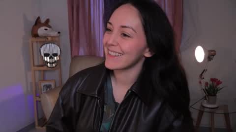   MOLLY   online show from October 14, 2:08 pm