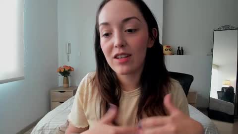   MOLLY   online show from March 4, 5:45 pm