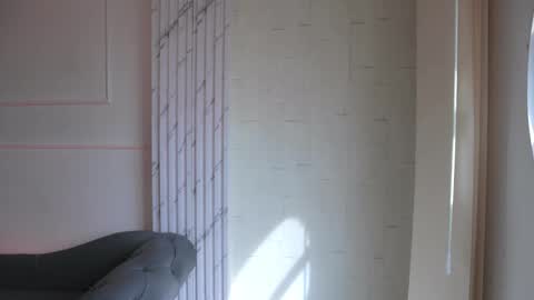   MOLLY   online show from February 4, 8:12 pm