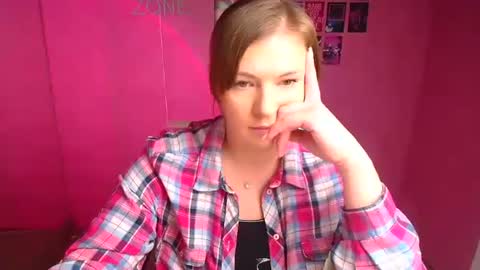 Molly online show from October 30, 3:24 pm