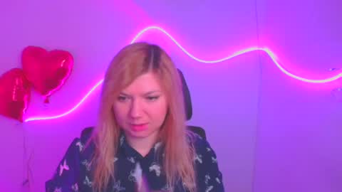 Molly online show from February 27, 6:40 am