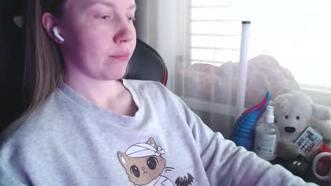 I have new photos come and see with love Molly online show from February 11, 9:22 am