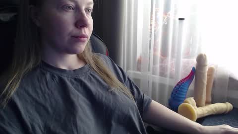 I have new photos come and see with love Molly online show from March 15, 8:27 am