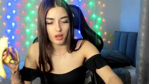 Molly online show from January 10, 8:46 pm