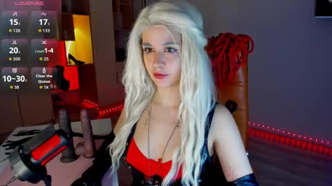 Molly online show from March 29, 5:45 pm