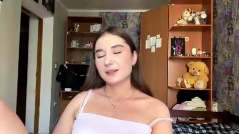 Molly online show from July 20, 10:39 am