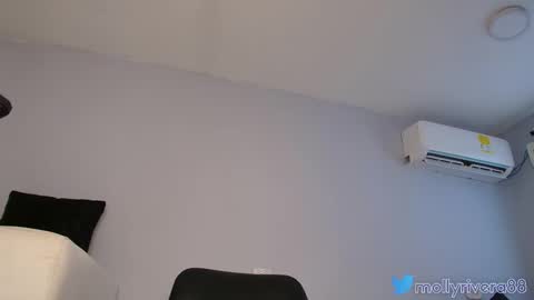 Molly  online show from September 8, 9:47 pm