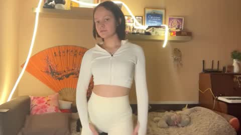 Hermina  online show from February 13, 4:30 pm