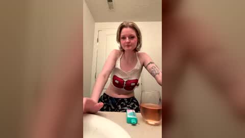 mommylonglegs666 online show from July 25, 10:11 am