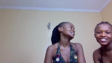 Mona online show from October 10, 1:54 am