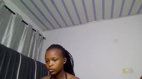 Mona online show from November 30, 2:27 am