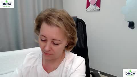 Mona online show from February 21, 11:44 am