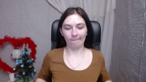 monakali online show from January 14, 7:06 am