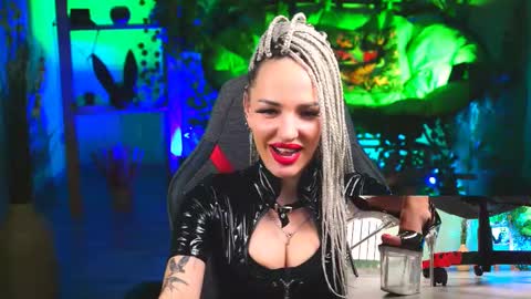 Monika online show from February 28, 12:20 pm